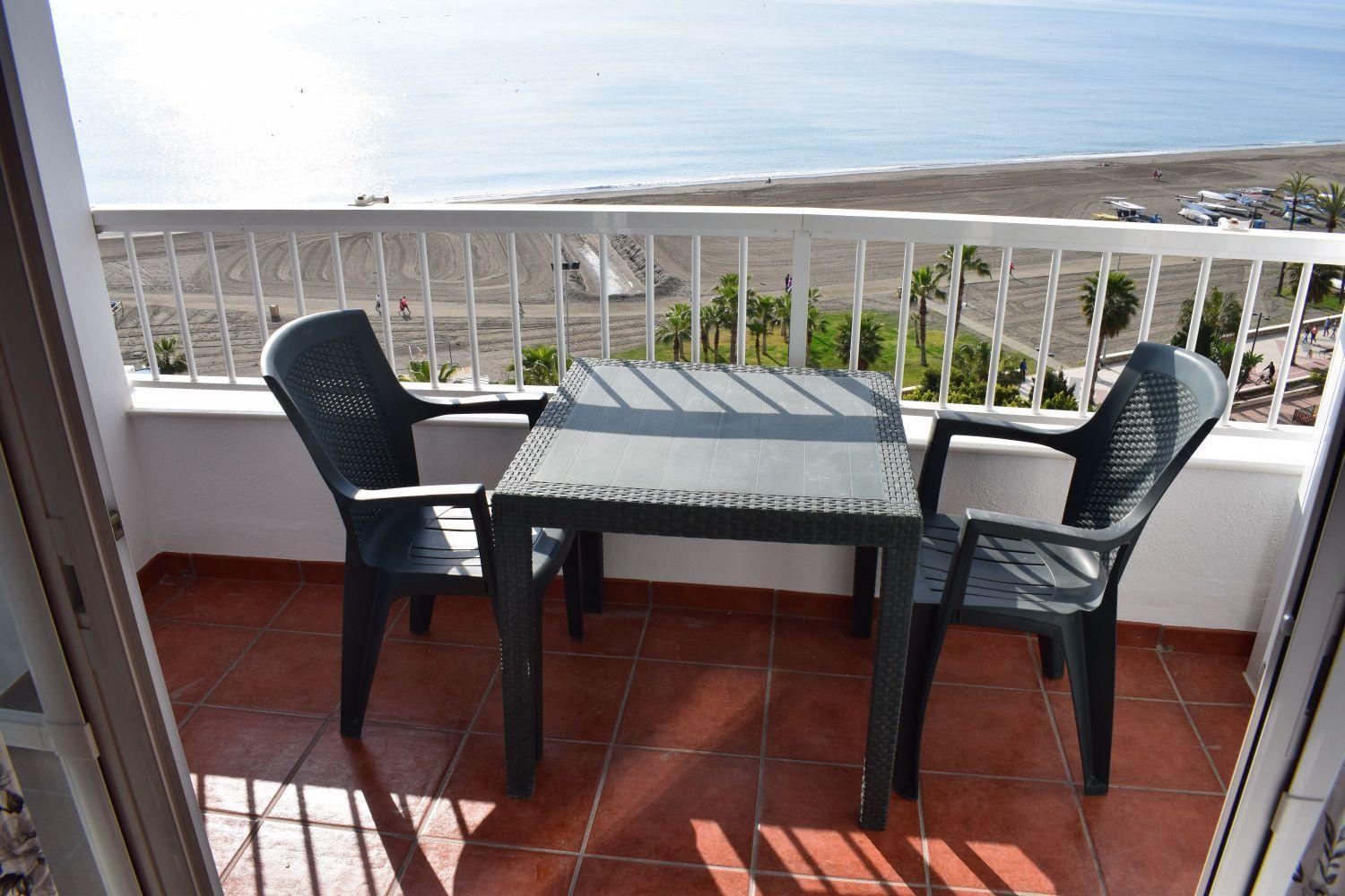 Primera Linea De Playa - Zona Club Nautico Torre Del Mar Exterior photo